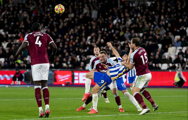  阿森纳补时绝平布莱顿保留争冠希望  